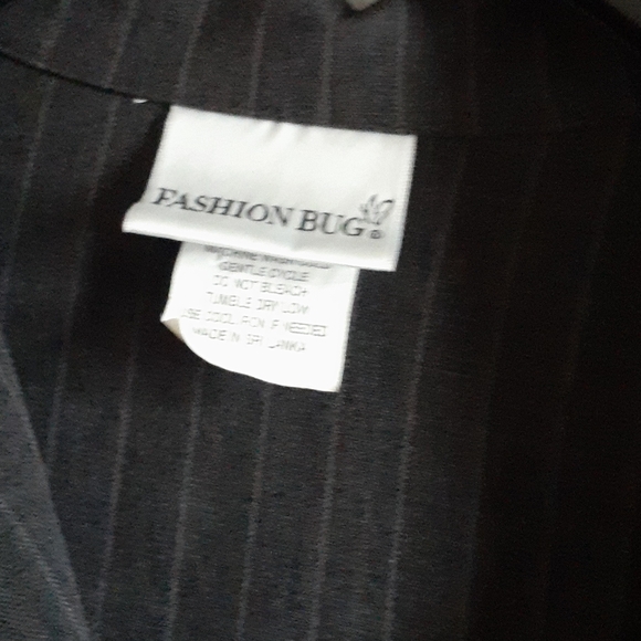 Jacket - Picture 2 of 3